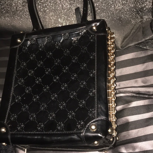 Purses - Picture 8 of 16